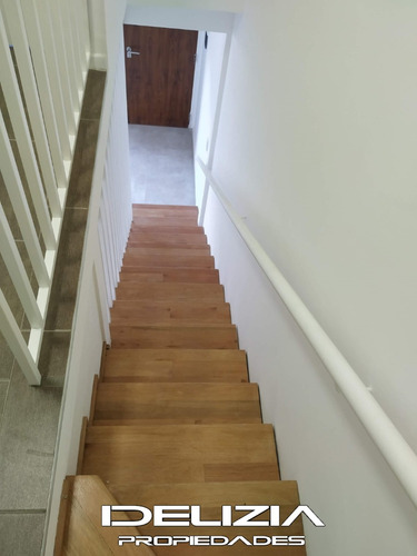 Venta De Duplex 3 Ambientes En Castelar