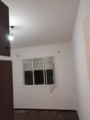 Departamento En Venta - 2 Dormitorios 1 Baño - 60mts2 - Ciudad Jardín Del Palomar, Tres De Febrero