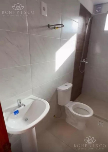 Casa De Un Dormitorio Con Patio Y Parrillero En El Pinar