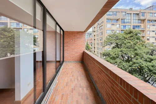Apartamento En Venta En El Chico. Cod V7246