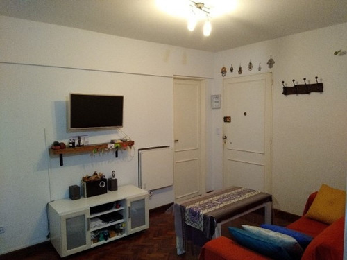Imagen 3 de 14 de Venta Departamento 2 Ambientes Con Patio