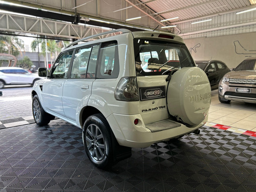 Mitsubishi Pajero TR4 2.0 4X2 16V 140CV FLEX 4P AUTOMÁTICO
