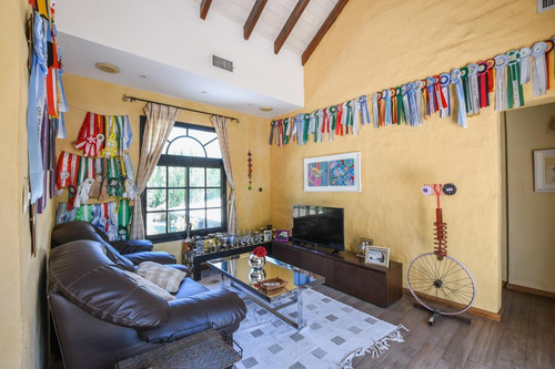 Imagen 16 de 30 de Casa De 4 Dormitorios En Venta Con Pileta Y Quincho San Eduardo Aldea Fisherton