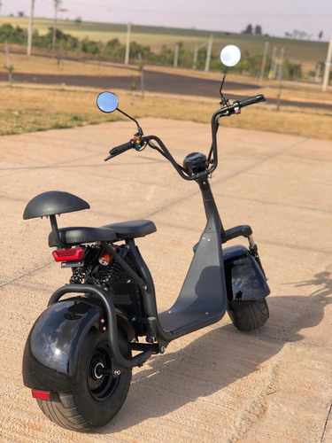 Imagem 5 de 9 de Scooter Elétrica