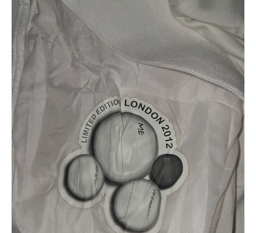 Campera Comité Olímpico Alemania E. Especial Londres 2012 (Usado)