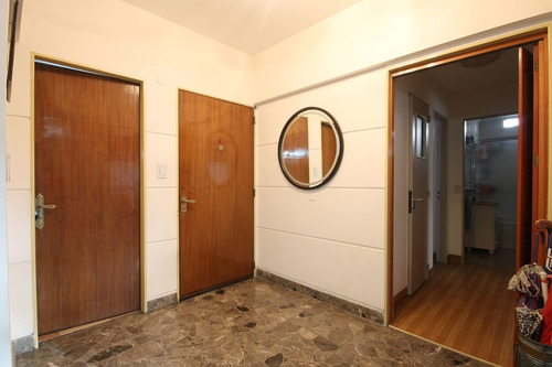 Imagen 8 de 24 de Venta Departamento 4 Ambientes Flores
