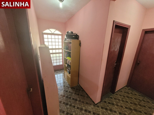 Casa De 3 Quarto, Três Banheiros , 1 Suíte,4 Salas
