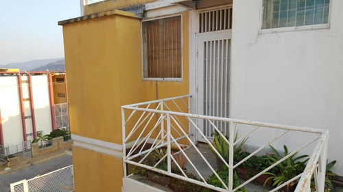 Imagen 3 de 12 de Cd - Venta Apartamento. Vía El Rincón Barcelona