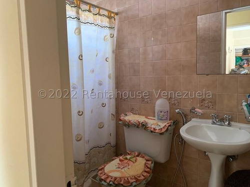 Imagen 12 de 30 de Apto. Palo Verde Carla Mora Cod. 22-23967 Telf. 0412-5885892