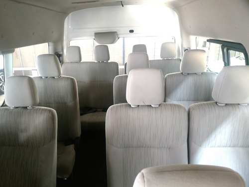 Imagen 12 de 14 de Nissan Urvan 15 Pasajeros 2019 Paq Seguridad