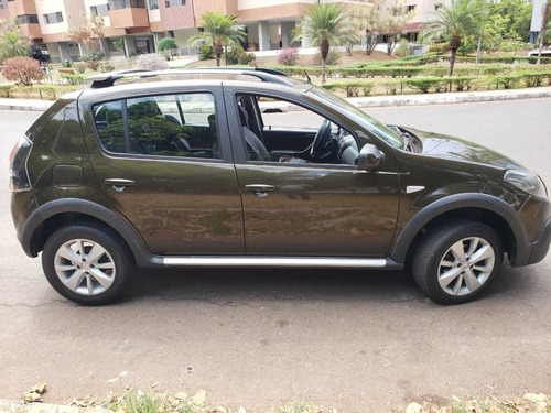 Renault Sandero Stepway 1.6 16v Hi-flex Aut. 5p 2014