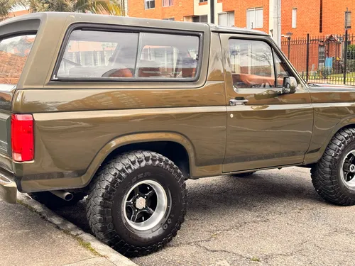 Ford Bronco 5.0 Ranger Xlt