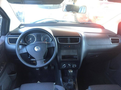 Imagem 3 de 5 de Volkswagen Fox