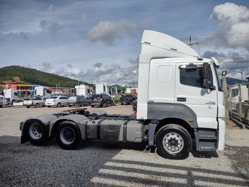 Imagem 4 de 15 de Mercedes Benz Axor 2536