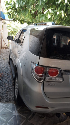 Imagem 5 de 7 de Toyota Sw4