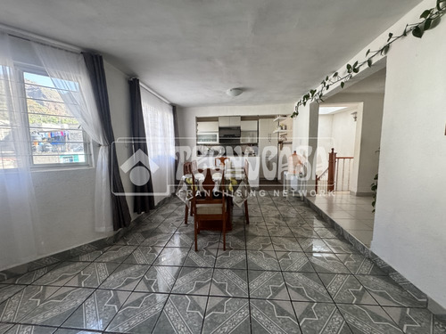 Venta Casas Jacarandas T-df0165-0077
