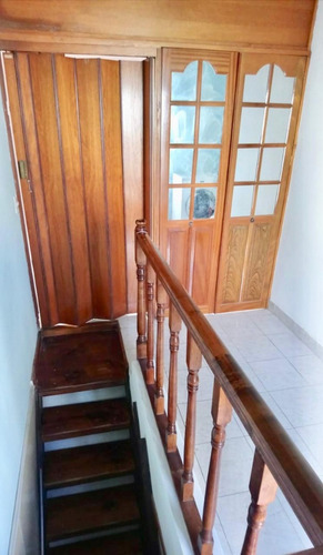 Casa 4 Amb - Zona Colegio Don Bosco - Venta