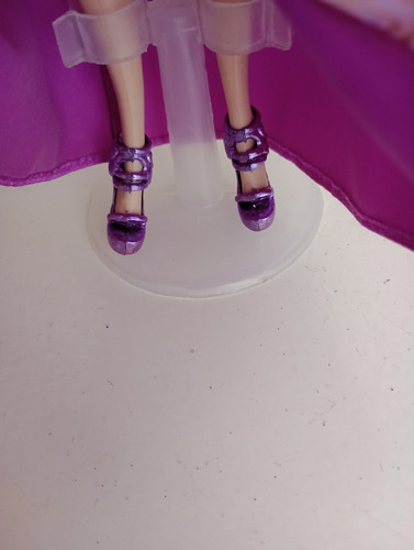 Barbie Como La Princesa De La Isla -luciana Si Funciona (Usado)