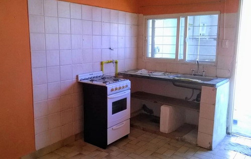 Imagen 6 de 14 de Casa 2 Amb Con Patio