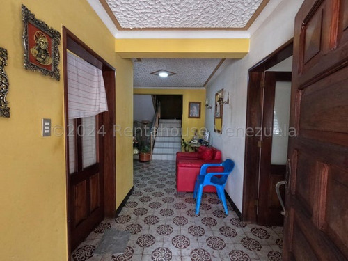 Estefani Salon Vende Hermosa Casa En Barici Zona Este/lara/25-3842/