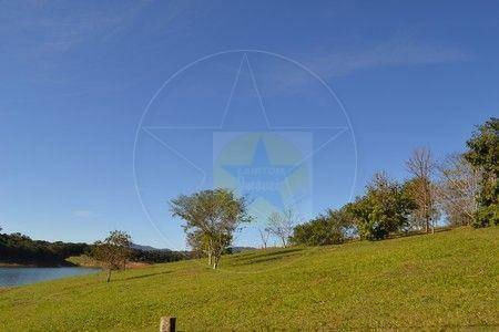 Imagem 22 de 30 de Sítio Com 4 Dormitórios, 15000 M² - Venda Por R$ 2.000.000,00 Ou Aluguel Por R$ 8.000,00/mês - Moenda - Joanópolis/sp - Si0145