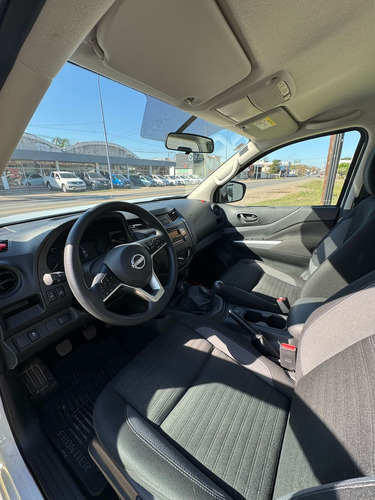 Nissan Frontier 2.3t S 4x2 Mt L22