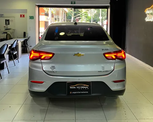 Chevrolet Onix 1.0T Premier Sedan At
