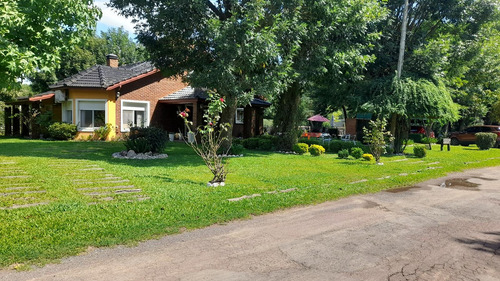 Venta Casa Parque Las Naciones 5 Ambientes Pileta Climatizada Guernica