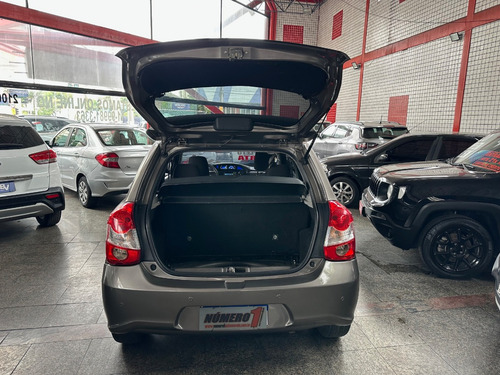 Toyota Etios 1.5 16v Xs 5p