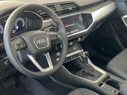 Audi Q3 1.4 35tfsi 150 Cv