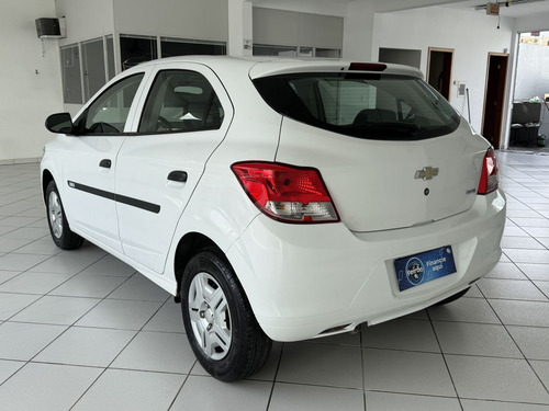 Chevrolet Onix HATCH LS 1.0 8V FlexPower 5p Mec.