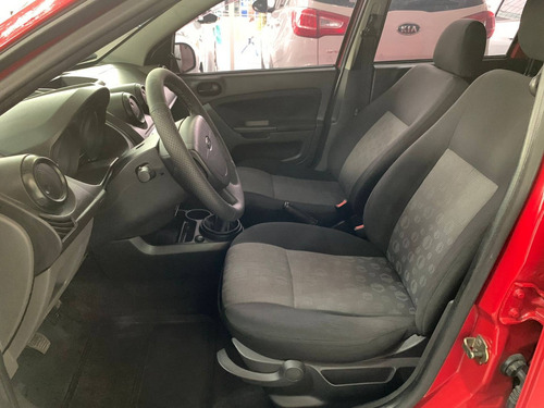 Imagem 6 de 10 de Ford Fiesta 1.0 Mpi Hatch 8v Flex 4p Manual