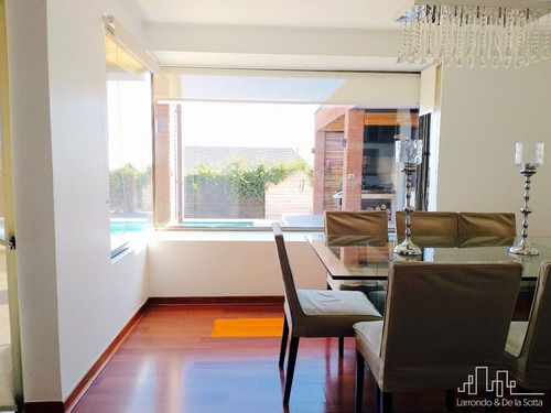 Imagen 6 de 30 de Como Nueva! En Condominio 5d+5b+estar +serv - Las Pircas