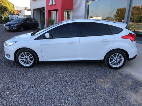 Ford Focus III 1.6 Sedan S