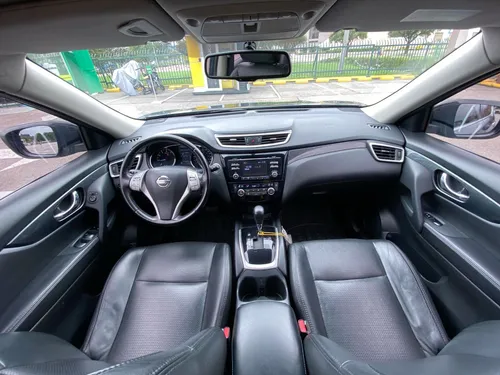 Nissan X-trail T32 2.5 At 4x2 2016