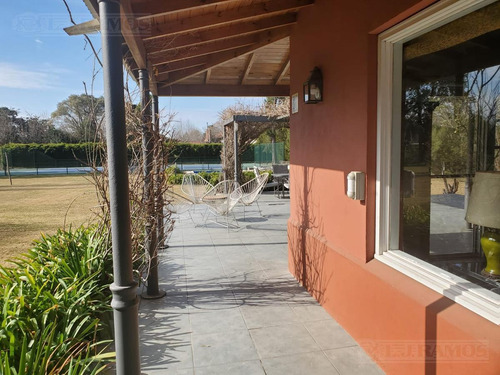 Imagen 27 de 30 de Lj Ramos | Vende | Farm Club