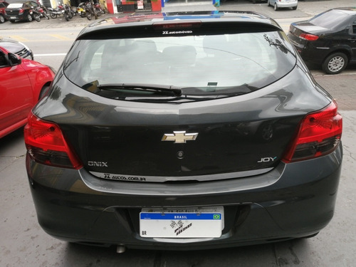 Imagem 6 de 13 de Chevrolet Onix Joye 1.0 Flex Mt 2019