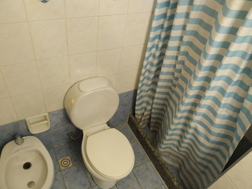 Imagen 6 de 6 de Venta Monoambiente Con Renta Piso Alto Gastos Bajos Pocitos Montevideo