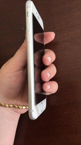 iPhone 8 64 Gb