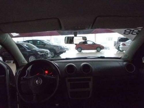 Volkswagen Voyage 1.6 Mi 8v Flex 4p Manual