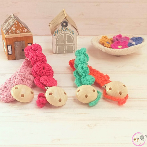 Portachupetes A Crochet