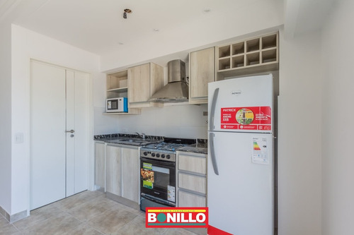 Imagen 8 de 30 de Departamento 2 Ambientes Venta Parque Chas