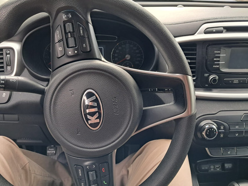 Kia Sorento 2.4 Lx At