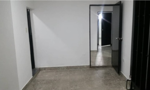Imagen 7 de 14 de Venta De Gran Galpon Industrial