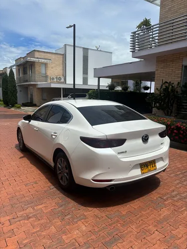Mazda 3 2.0 Touring At