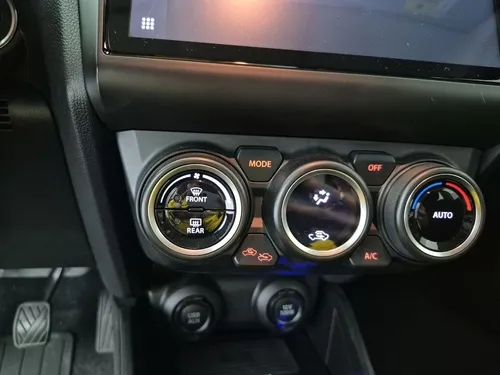 Suzuki Swift 1.2 Hybrid 2Wd