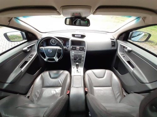 Imagem 5 de 15 de Volvo Xc60 3.0 Comfort Awd Turbo Gasolina 4p Automático