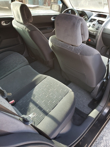 Renault Megane Grand Tour 2012 1.6 Dynamique Hi-flex 5p
