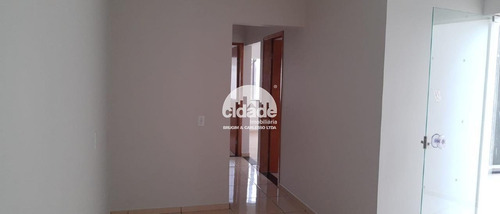 Imagem 7 de 8 de Casa Residencial À Venda, 2 Quartos, 2 Vagas, Interlagos - Cascavel/pr - 12855