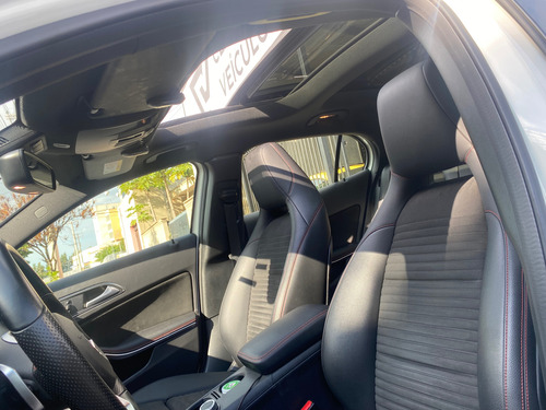 Mercedes-Benz Classe GLA 2.0 Sport Turbo 5p